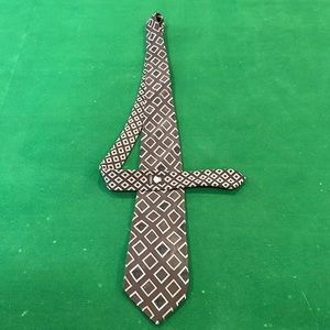 Genuine VERSACE coffee & cream Tie w Split Pattern, Meandros & Medusa Head